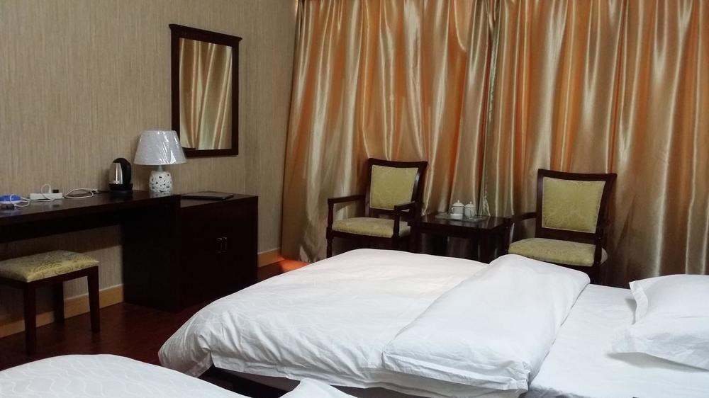 Kunming Liheng Hotel Exterior photo